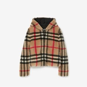 Burberry jacket size M